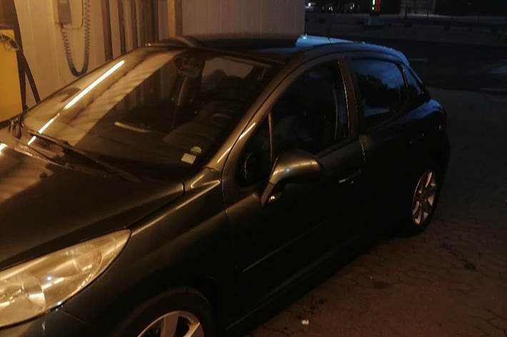 Brun Peugeot 207 fra 2008