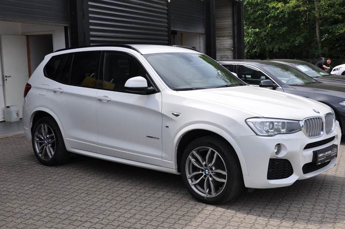 Hvid BMW X3 fra 2016