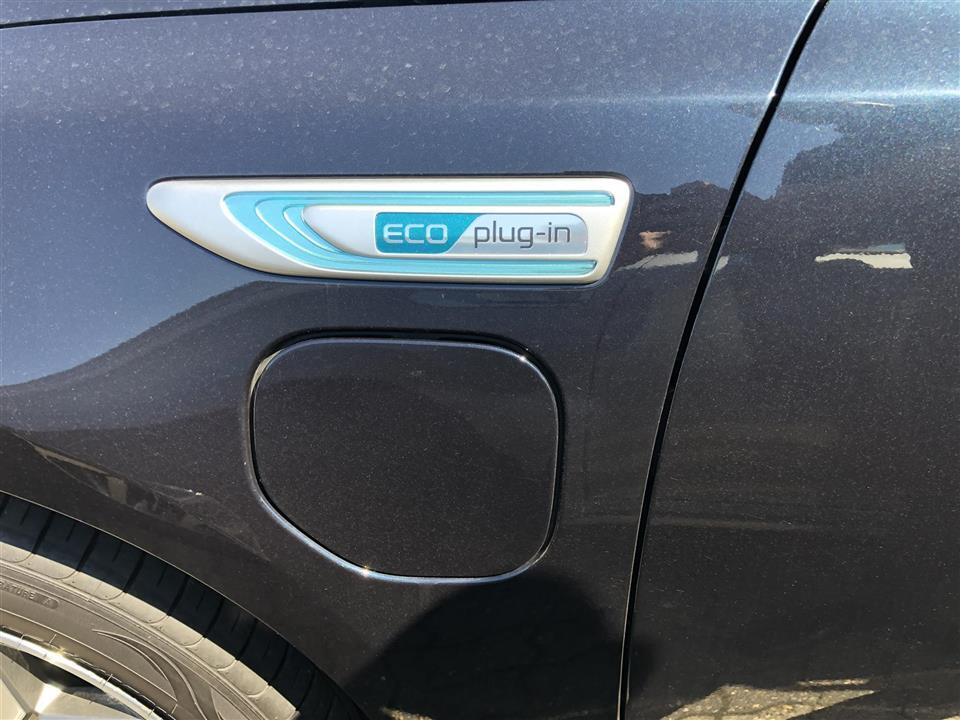 Blå Kia Optima fra 2020
