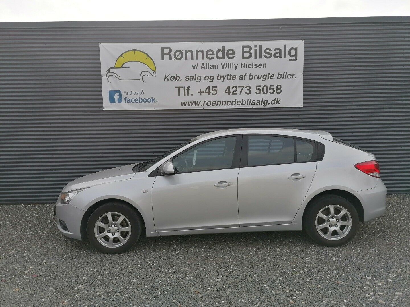 Grå Chevrolet Cruze fra 2012