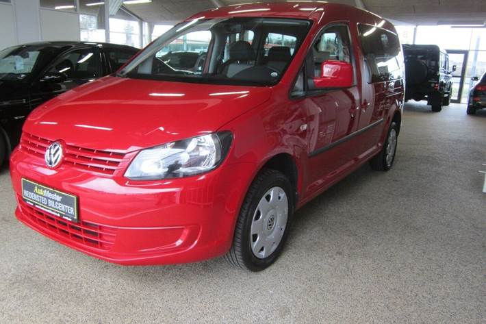 Rød VW Caddy Maxi fra 2014