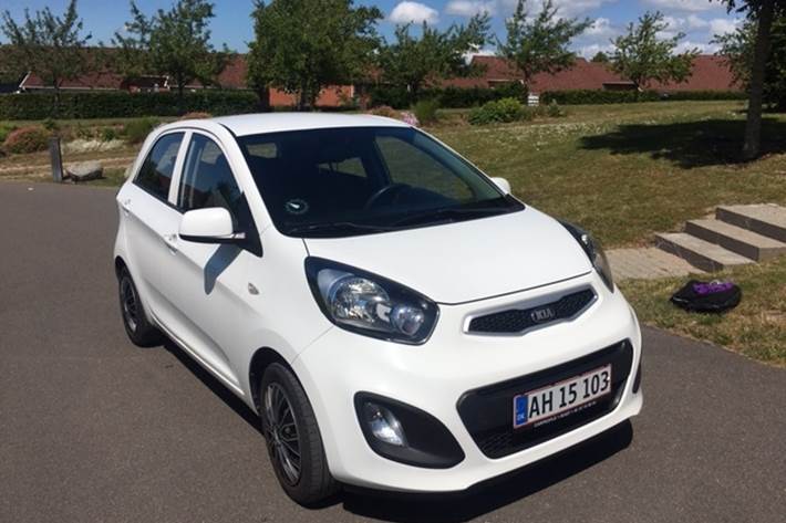 Hvid Kia Picanto fra 2013