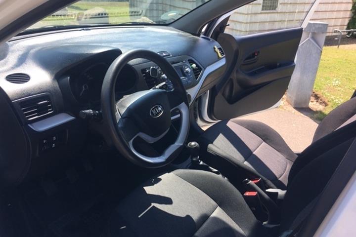 Hvid Kia Picanto fra 2013