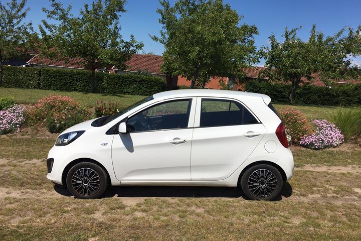 Hvid Kia Picanto fra 2013