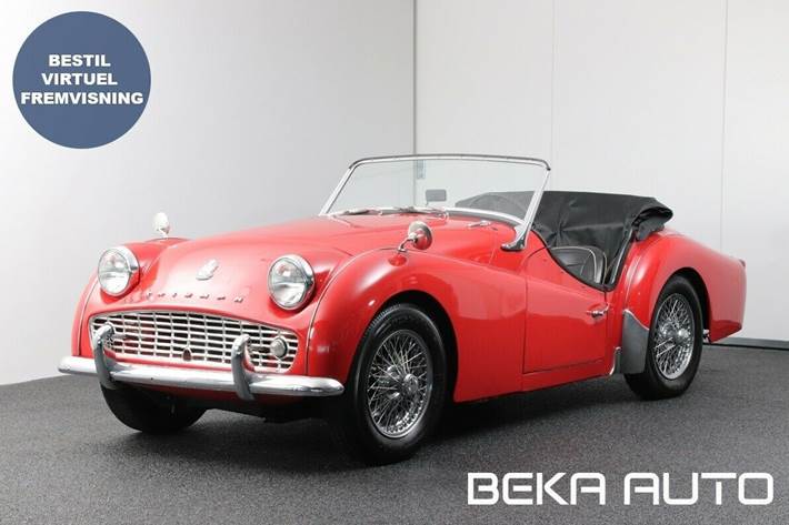 Rød Triumph TR3A fra 1960