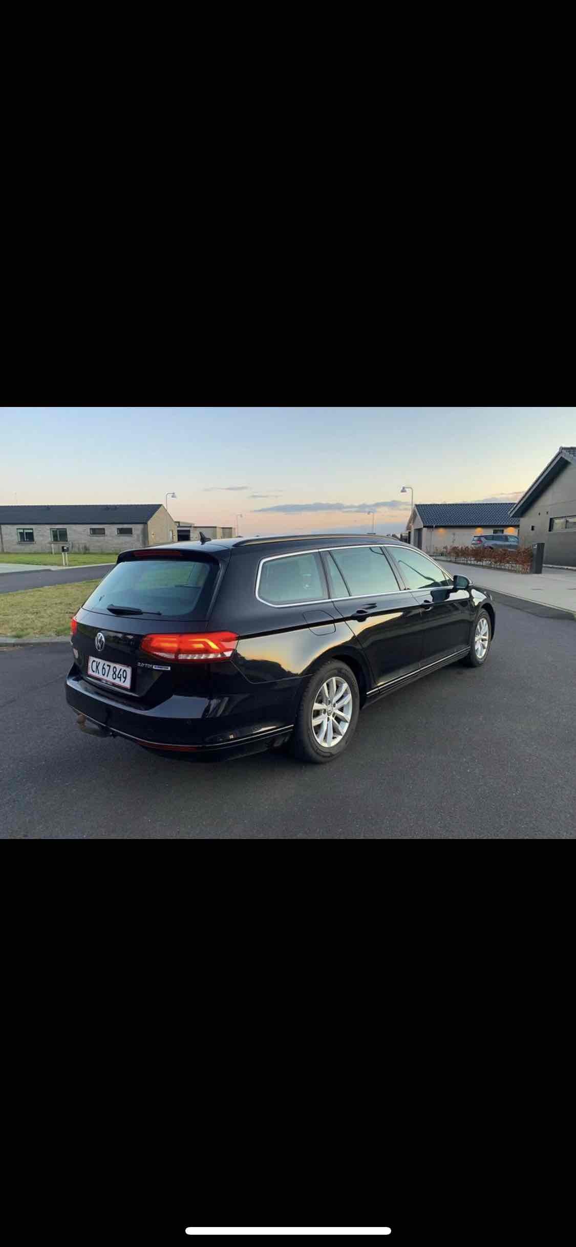 Sort VW Passat fra 2015