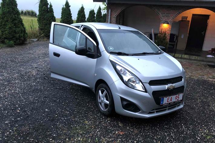 Sølv Chevrolet Spark fra 2014