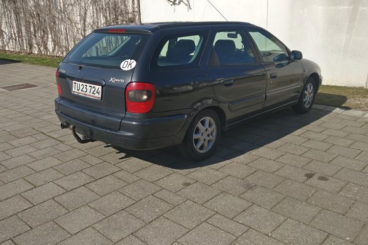 Sort Citroën Xsara fra 2000