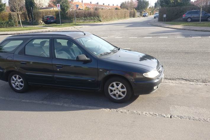Sort Citroën Xsara fra 2000
