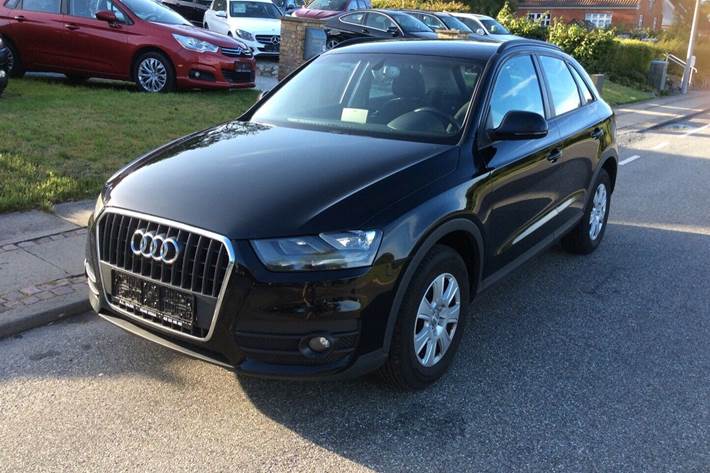 Sort Audi Q3 fra 2014