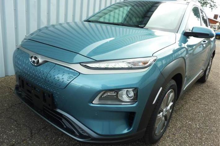 Blå Hyundai Kona fra 2020