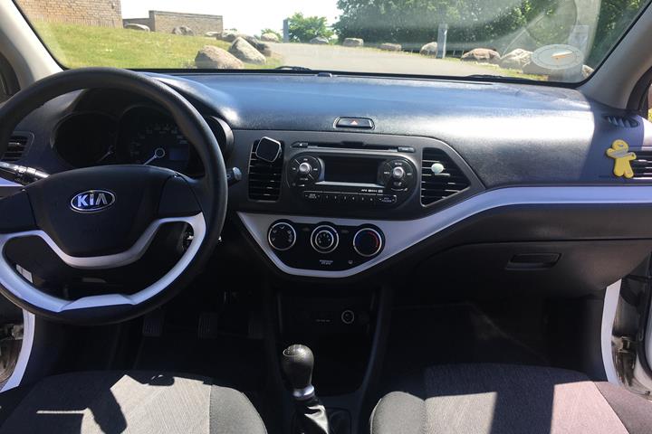 Hvid Kia Picanto fra 2013