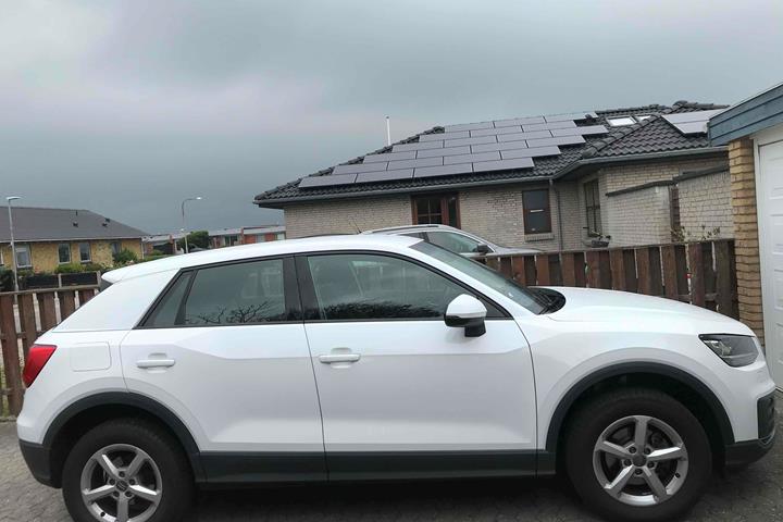 Hvid Audi Q2 fra 2019