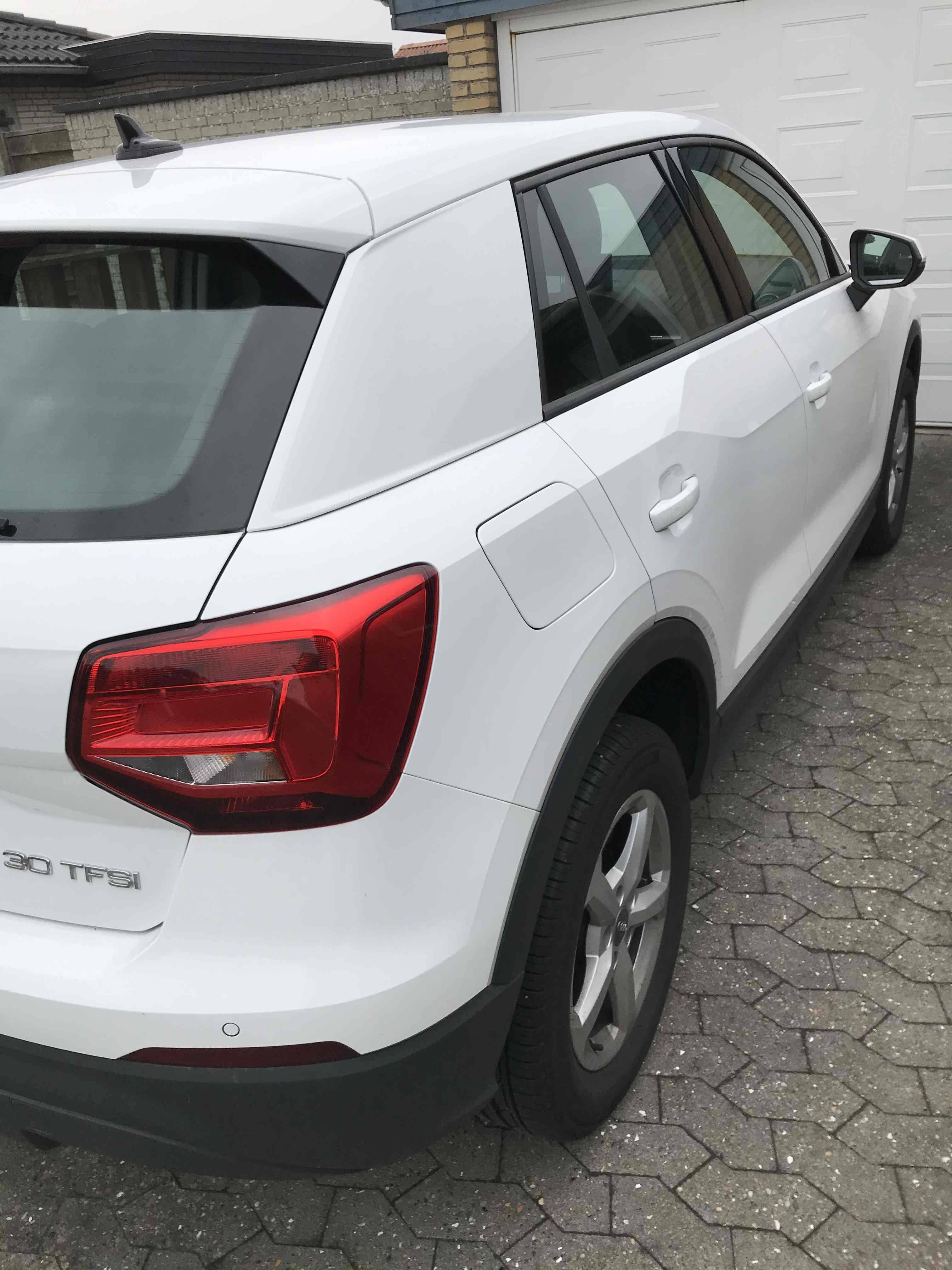 Hvid Audi Q2 fra 2019
