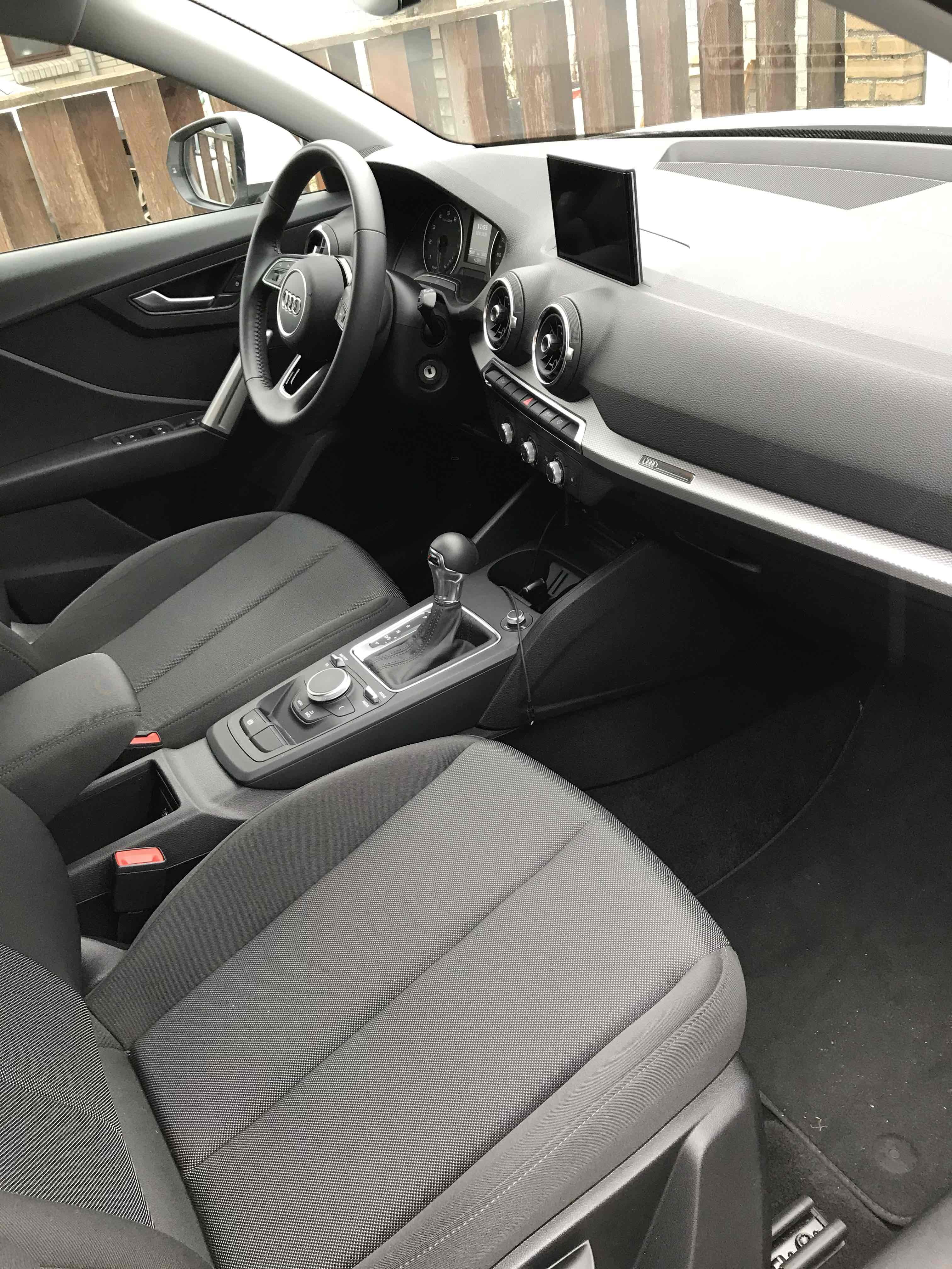 Hvid Audi Q2 fra 2019