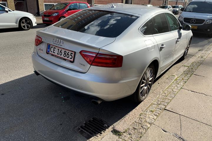 Sølv Audi A5 Sportback fra 2010