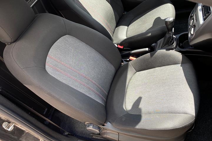 Sort Fiat Punto fra 2012