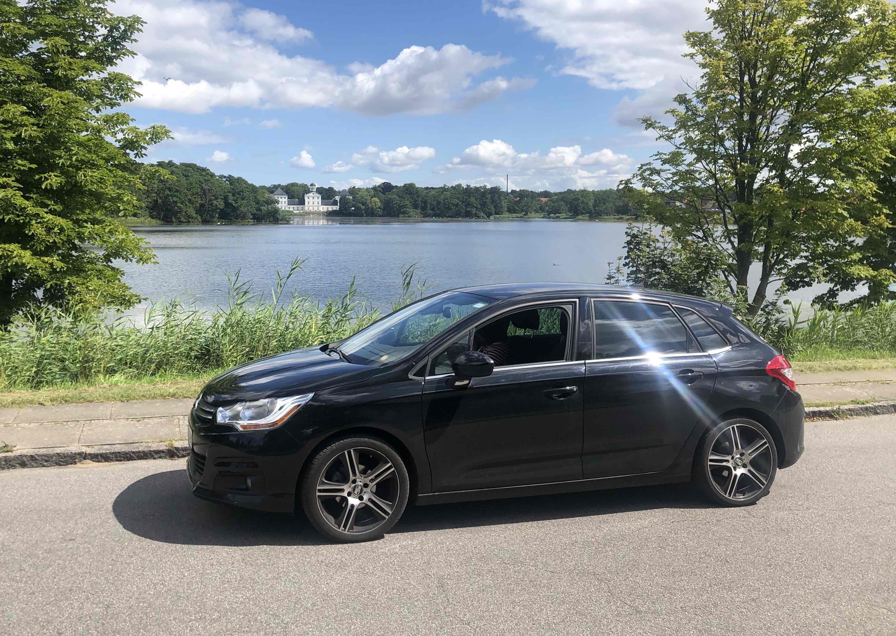 Sort Citroën C4 fra 2014