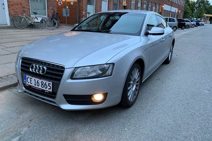 Sølv Audi A5 Sportback fra 2010
