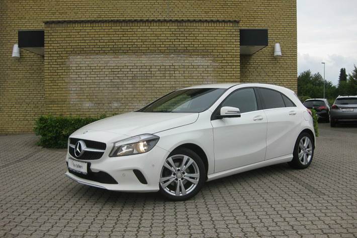 Hvid Mercedes A180 d fra 2016