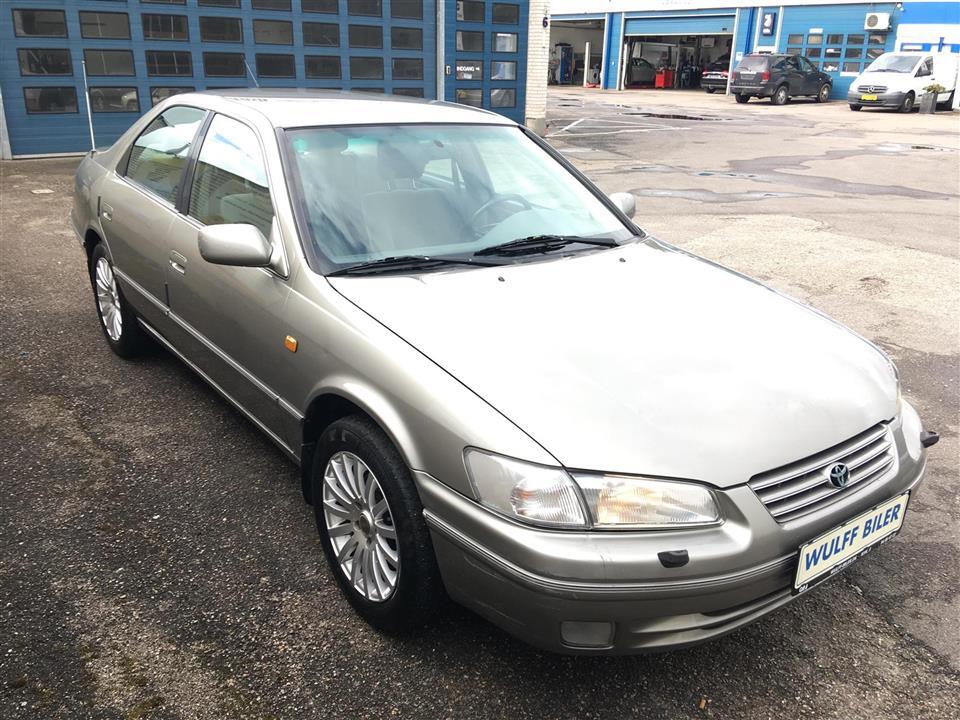undefined Toyota Camry fra 1998