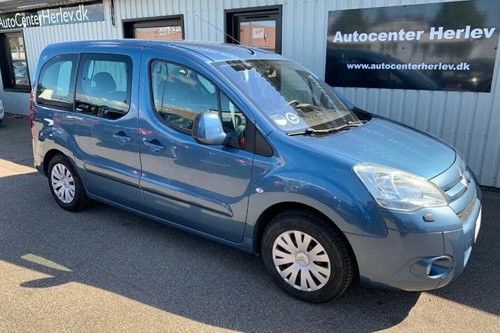 Blå Citroën Berlingo fra 2009