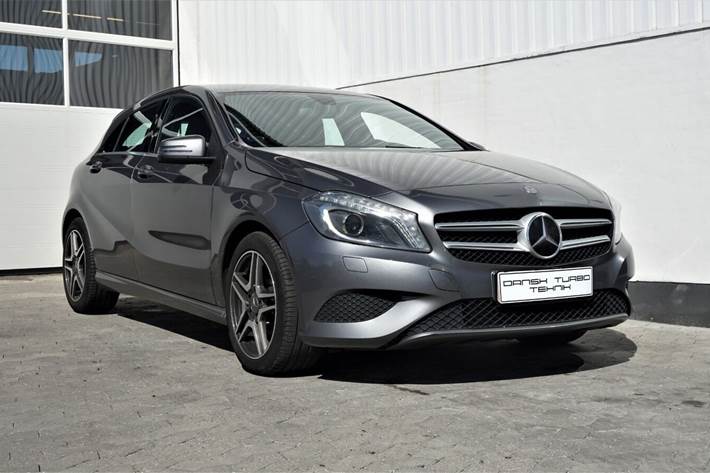 Grå Mercedes A180 fra 2013