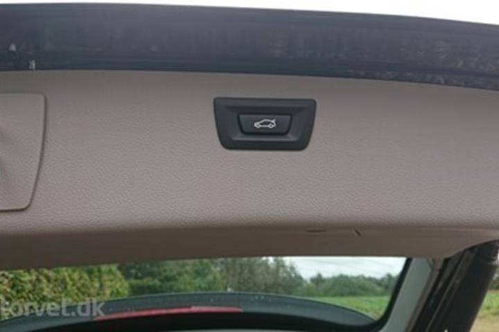Sort BMW 316d fra 2013