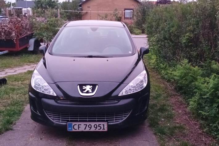 Sort Peugeot 308 fra 2008