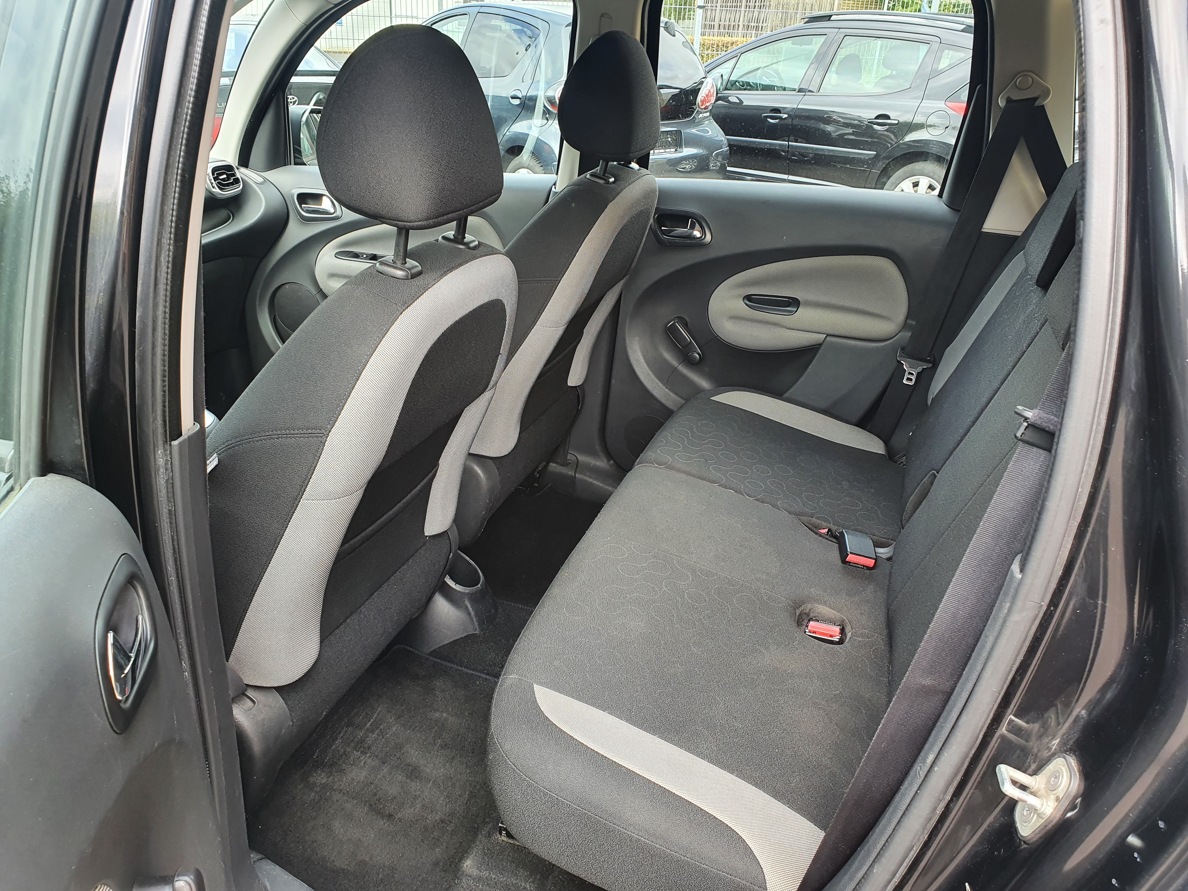 Sort Citroën C3 Picasso fra 2010