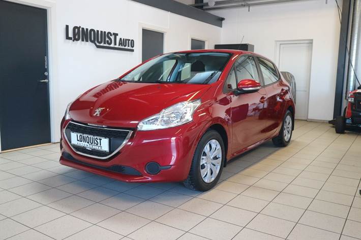 Grå Peugeot 208 fra 2014