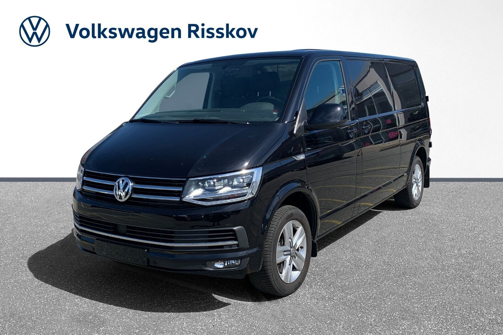 Sort VW Transporter fra 2018