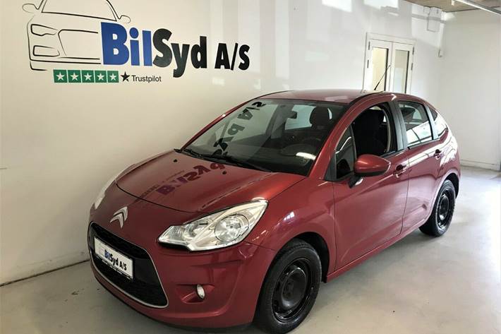 Rød Citroën C3 fra 2010