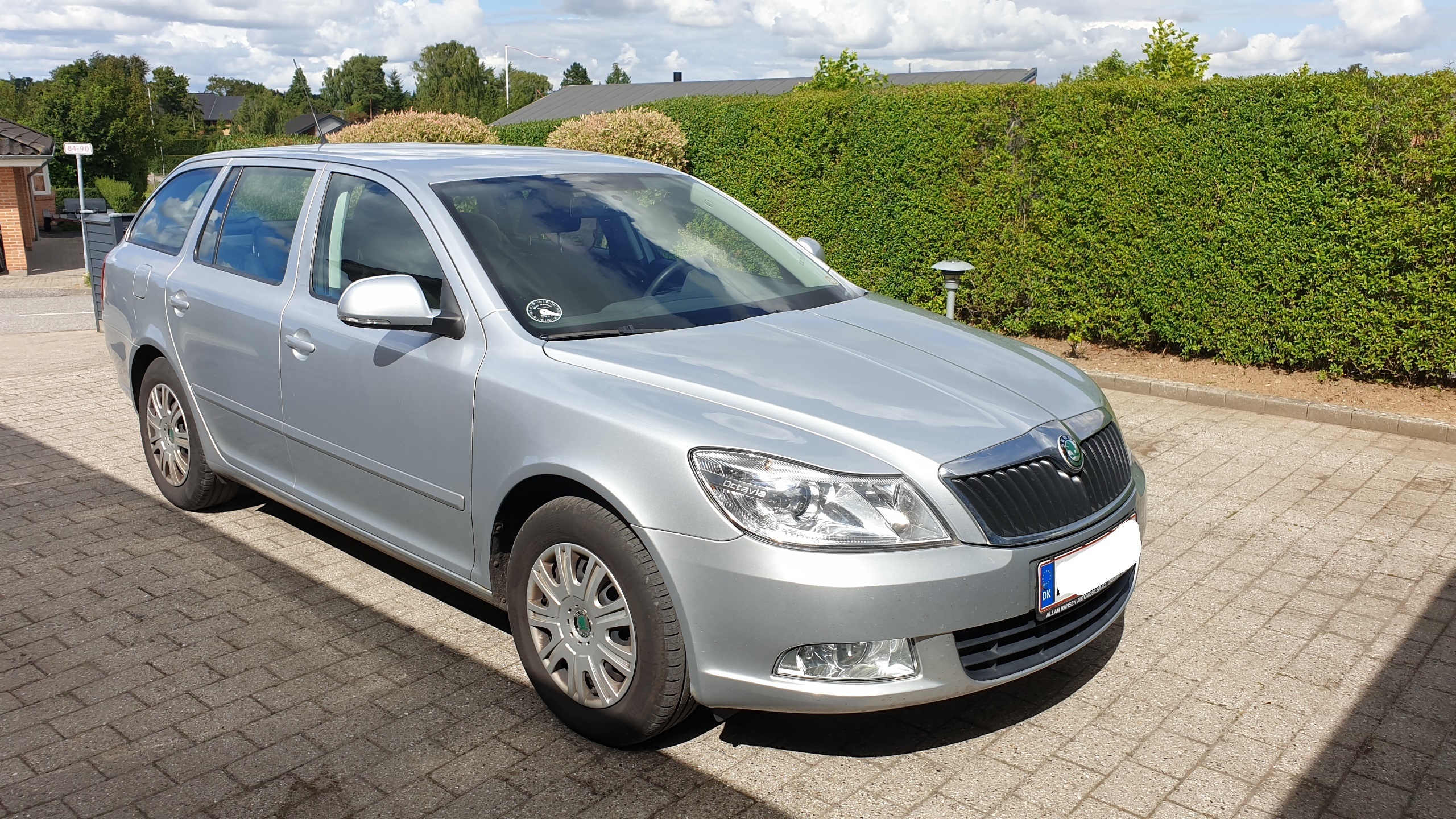 Sølv Skoda Octavia fra 2010