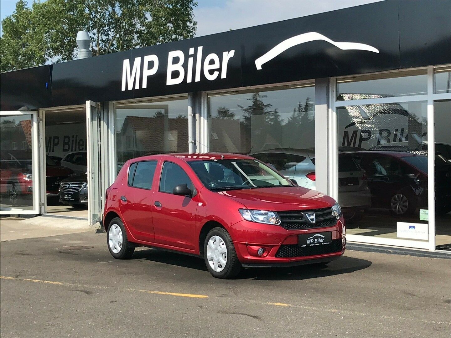 Grå Dacia Sandero fra 2014