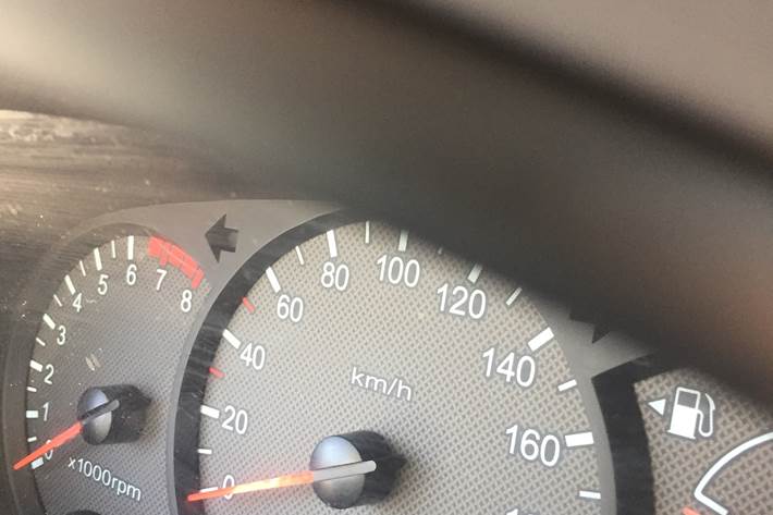 Sølv Hyundai Accent fra 2010