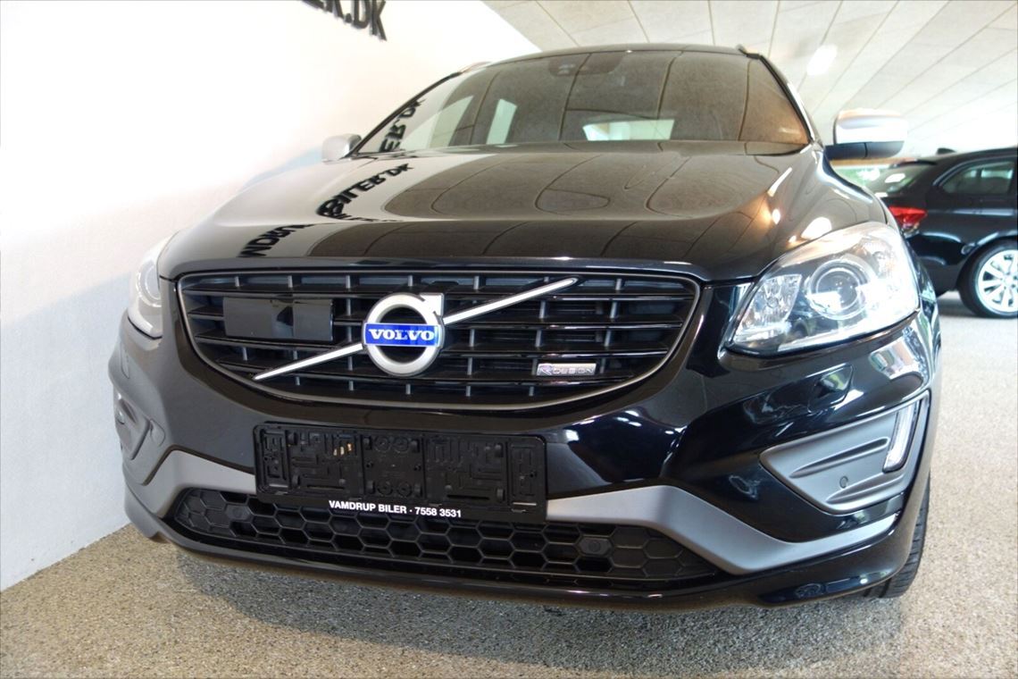 Sort Volvo XC60 fra 2014