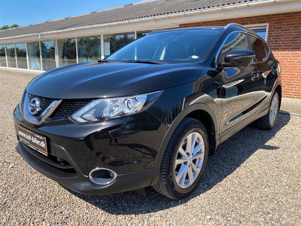 Sort Nissan Qashqai fra 2016
