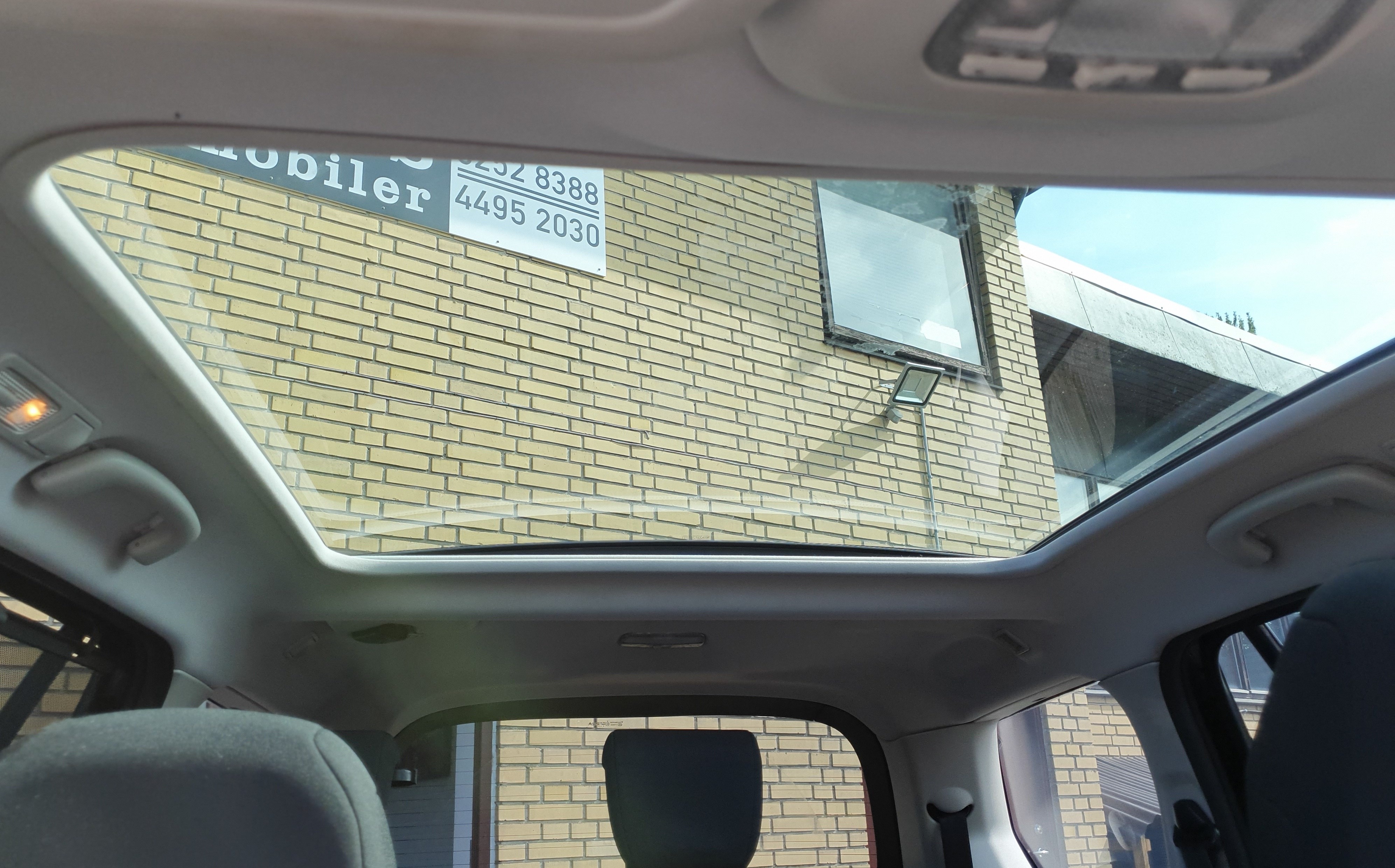 Sort Citroën Grand C4 Picasso fra 2010