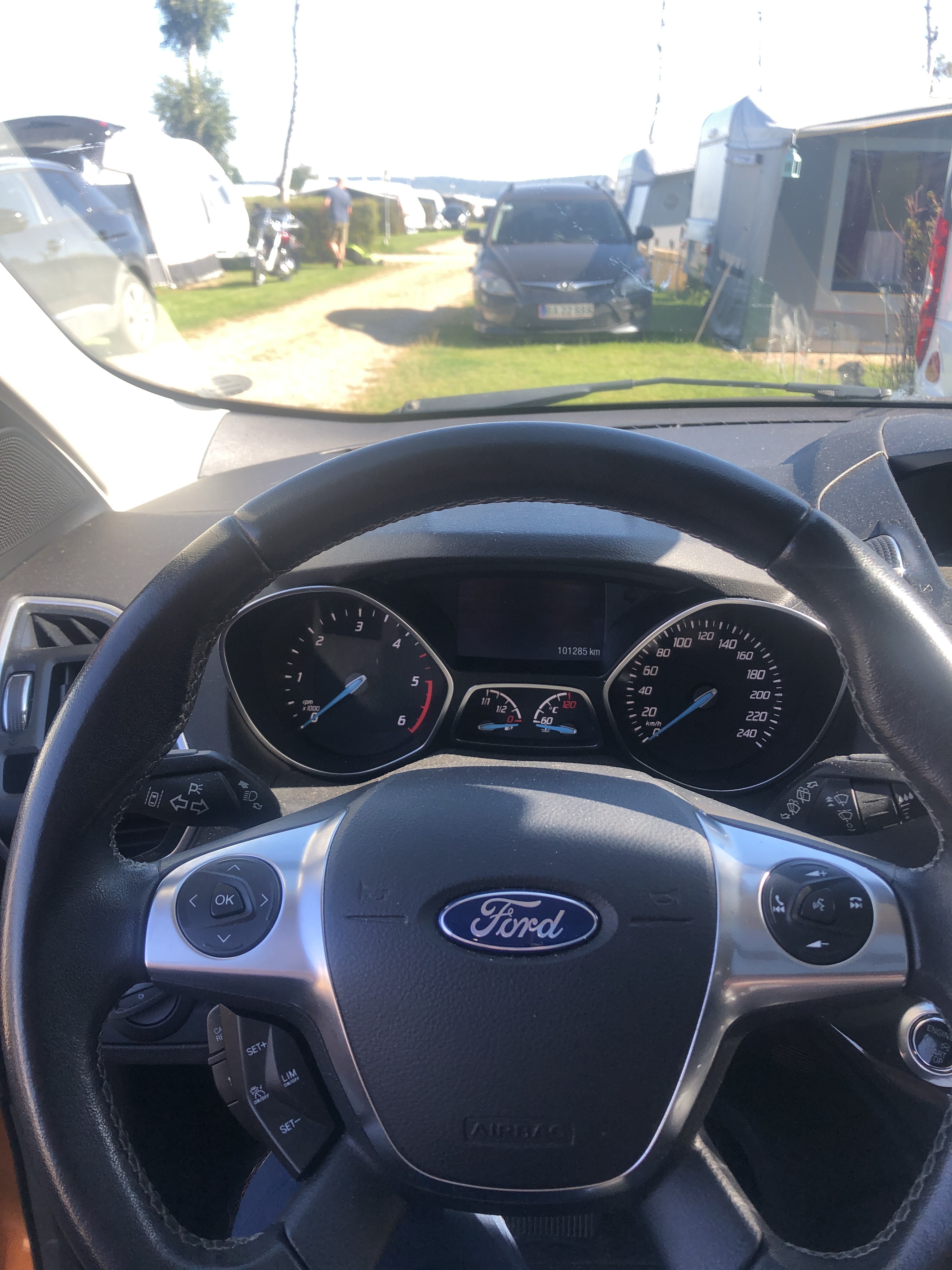 Bronze Ford Kuga fra 2015