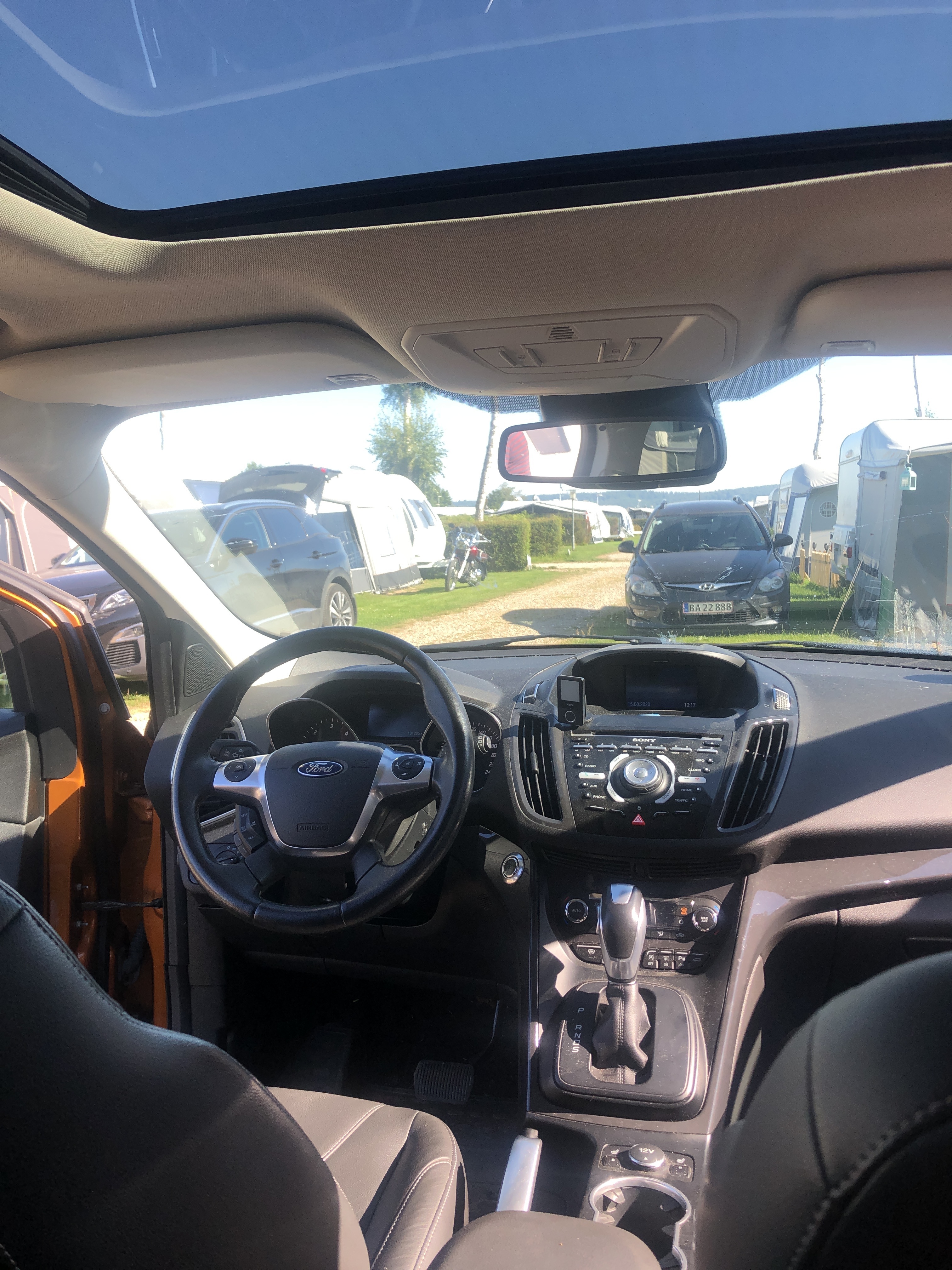 Bronze Ford Kuga fra 2015