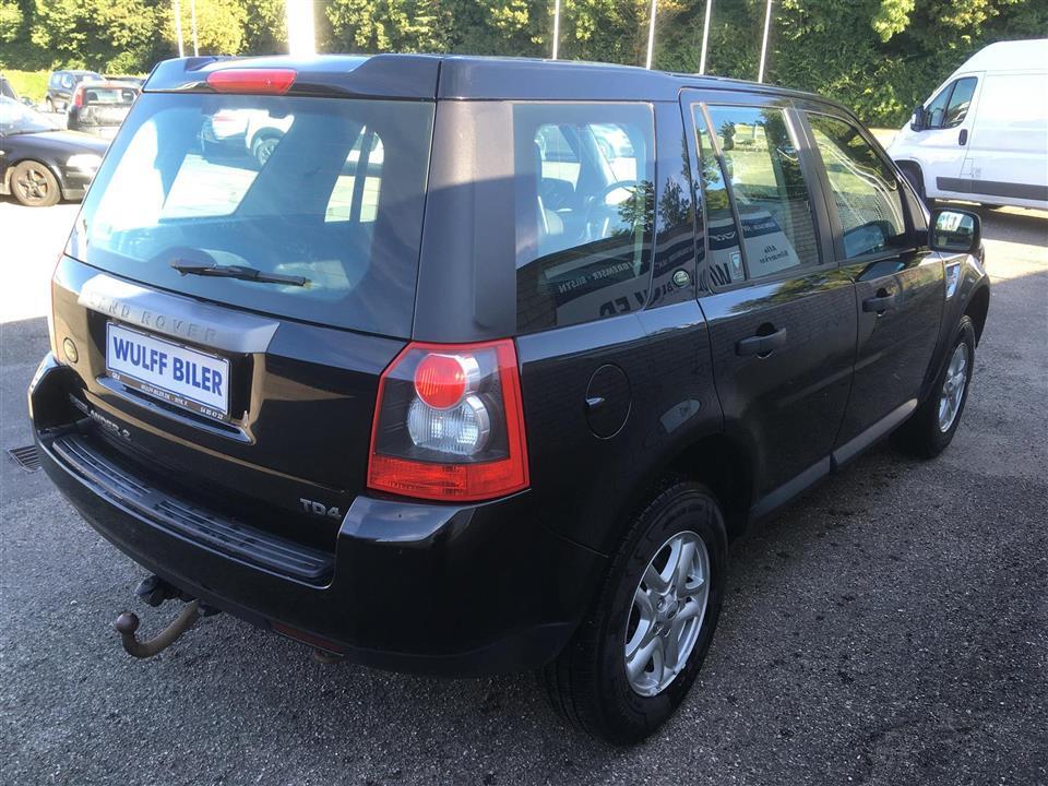 Sort Land Rover Freelander fra 2009
