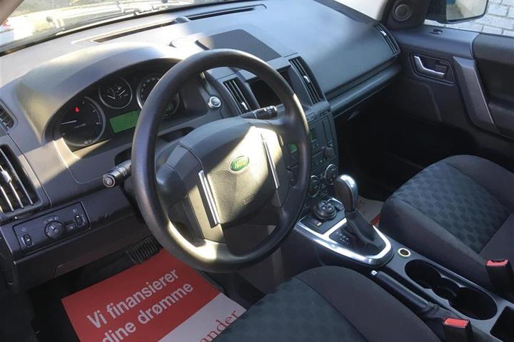Sort Land Rover Freelander fra 2009