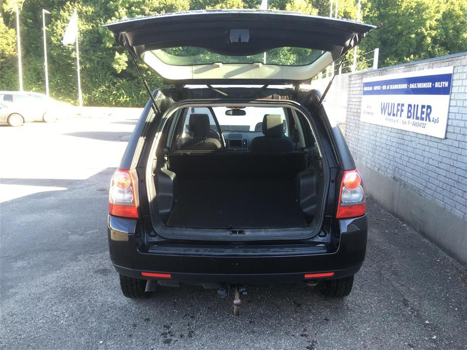 Sort Land Rover Freelander fra 2009