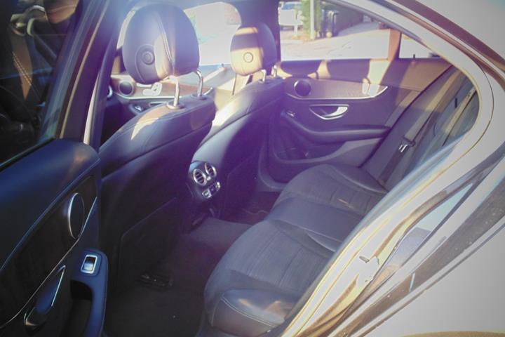 Grå Mercedes C220 d fra 2014