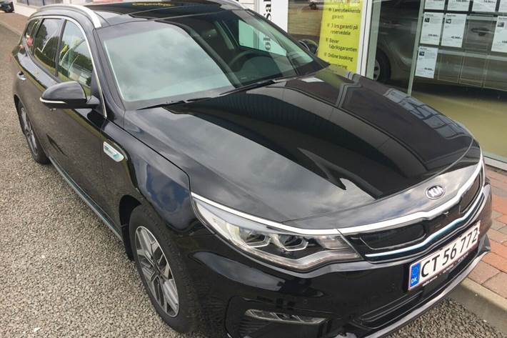 Grå Kia Optima fra 2020