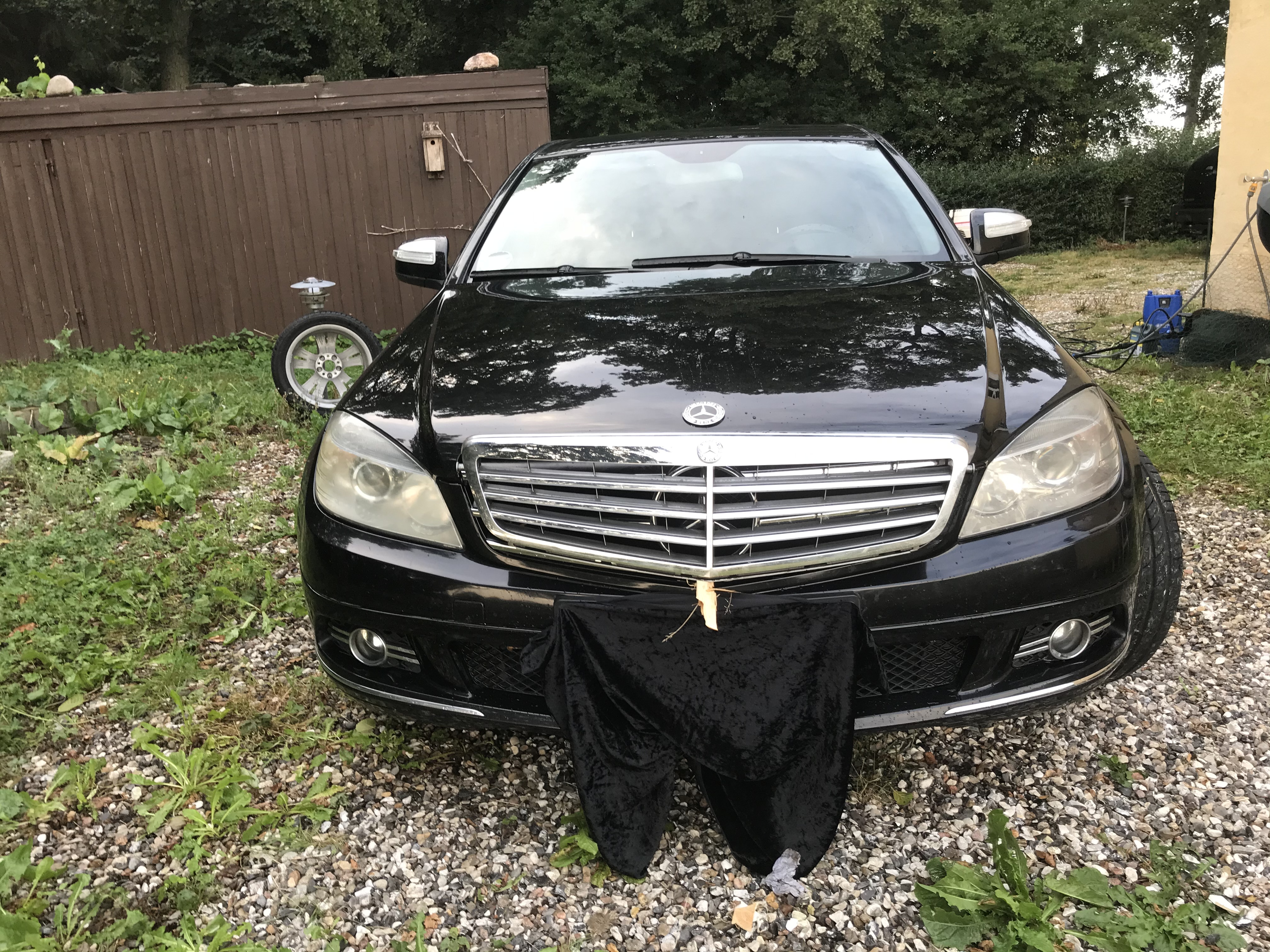 Sort Mercedes C220 d fra 2008