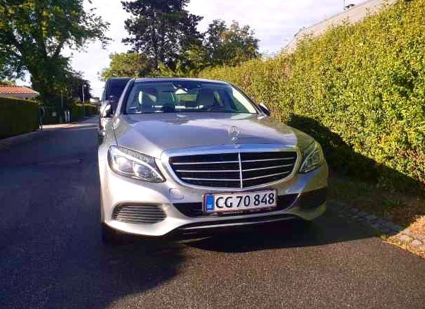 Grå Mercedes C220 fra 2014