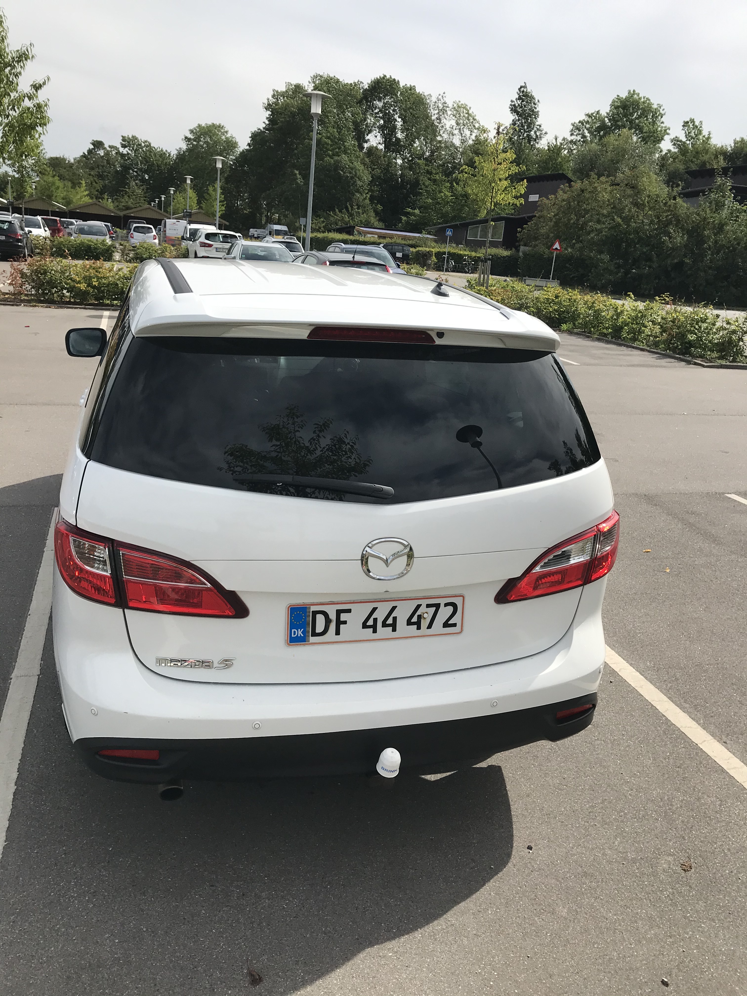 Hvid Mazda 5 fra 2011