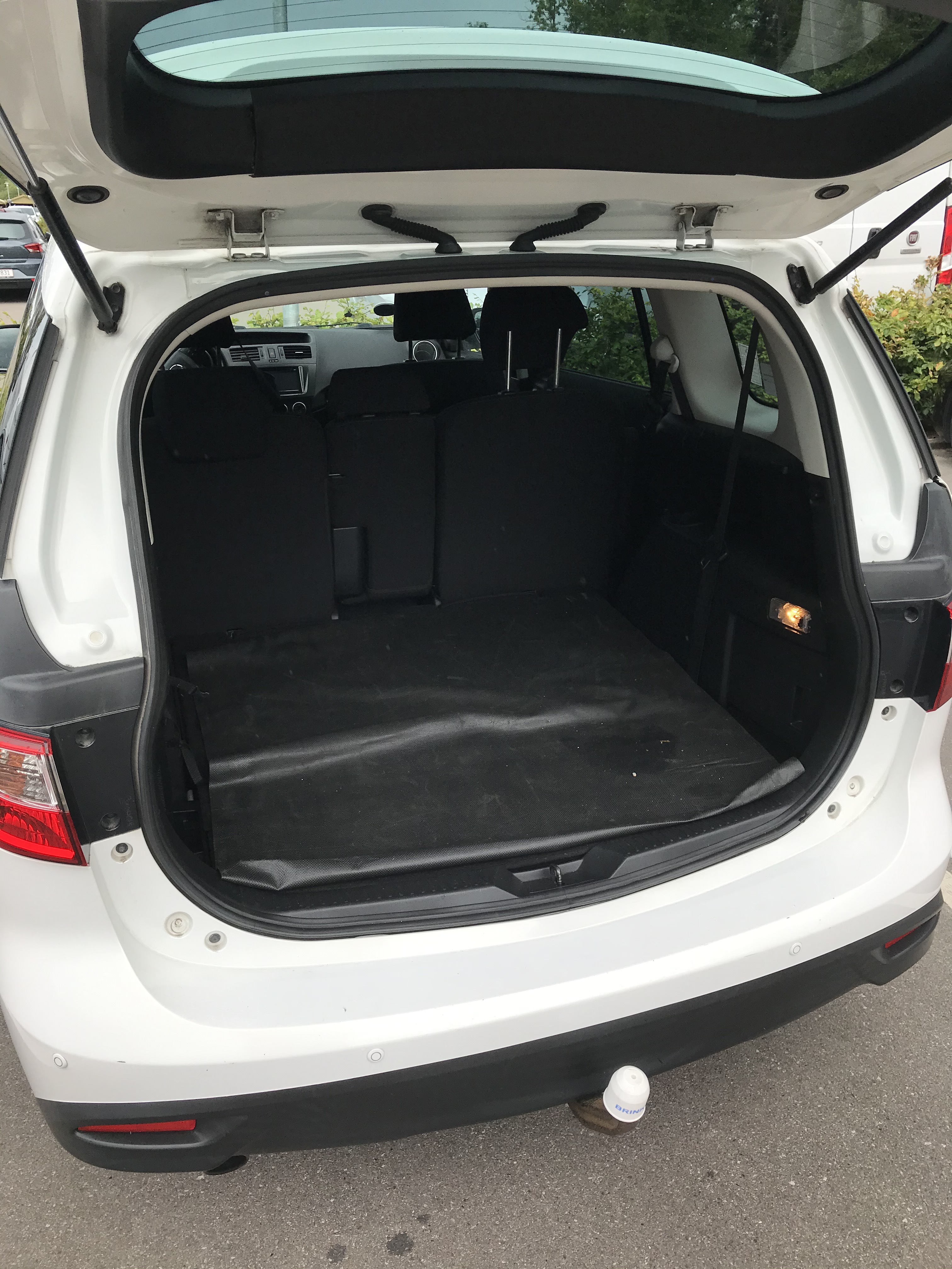 Hvid Mazda 5 fra 2011